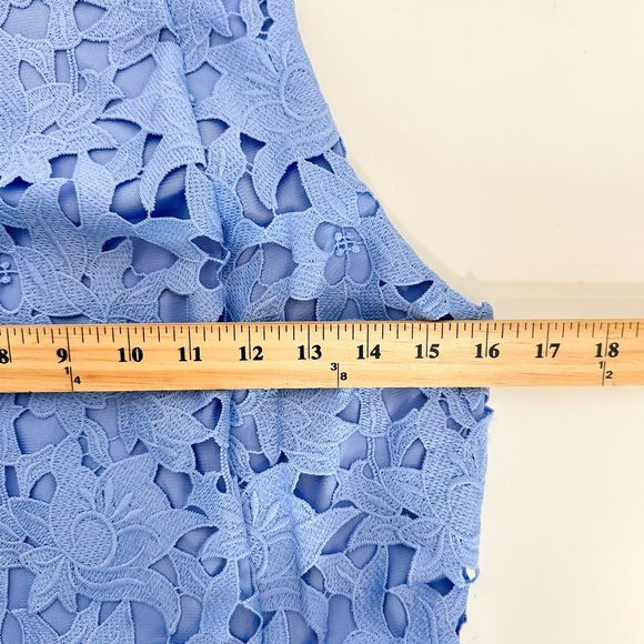 Antonio Melani Peggy Column Cut-Out Lace Sleeveless Sheath Midi Dress Sz 6. Blue - Picture 9 of 13